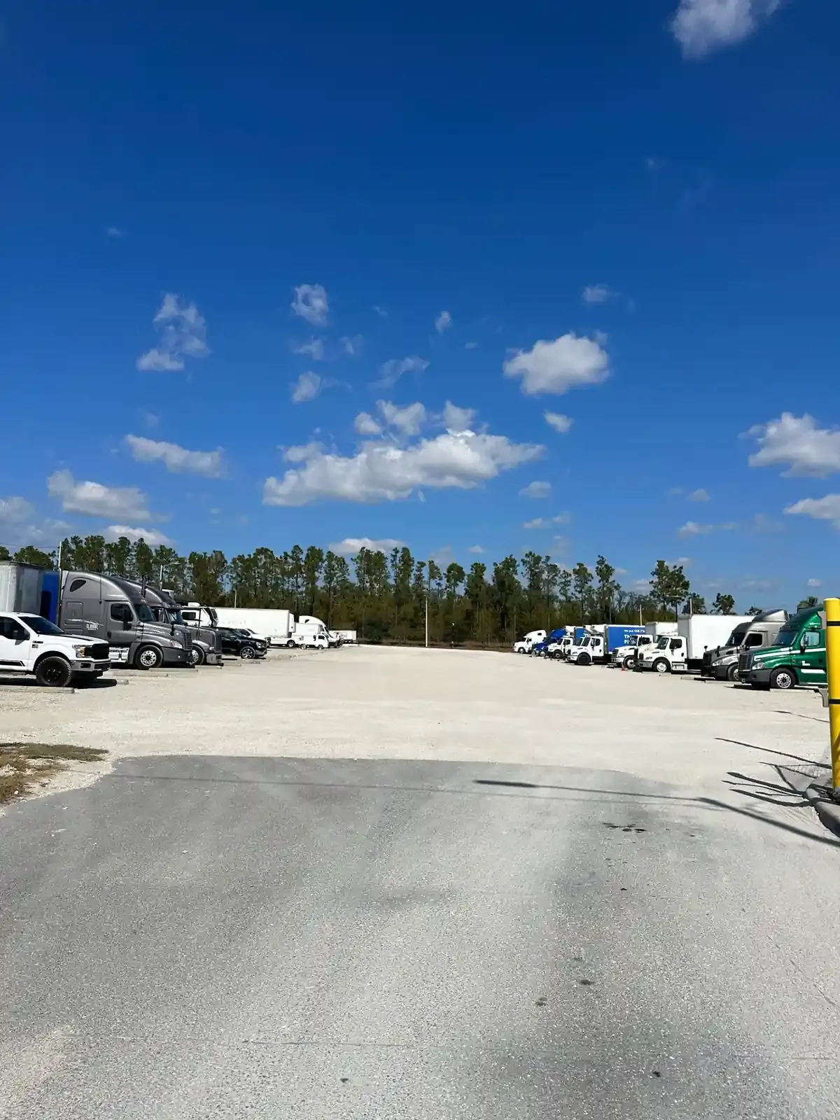 semi truck storage facility parking