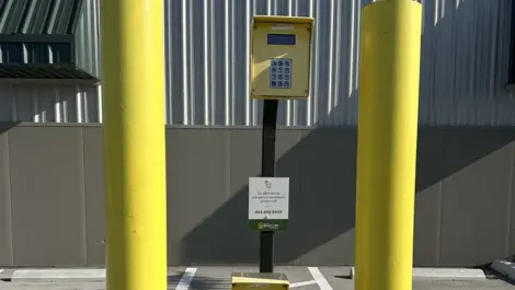 Up close of gate keypad Century Boat & RV- Punta Gorda