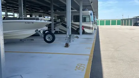 Versatile storage facility for personal vehicles, boats, rv, trailers, large trucks. Covered parking Punta Gorda